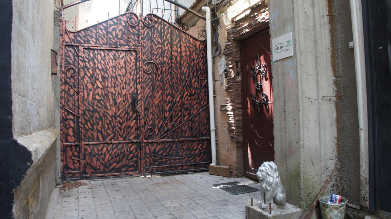 Dream Hostel Odessa Bagian luar foto